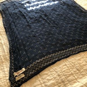 Hollister navy scarf
